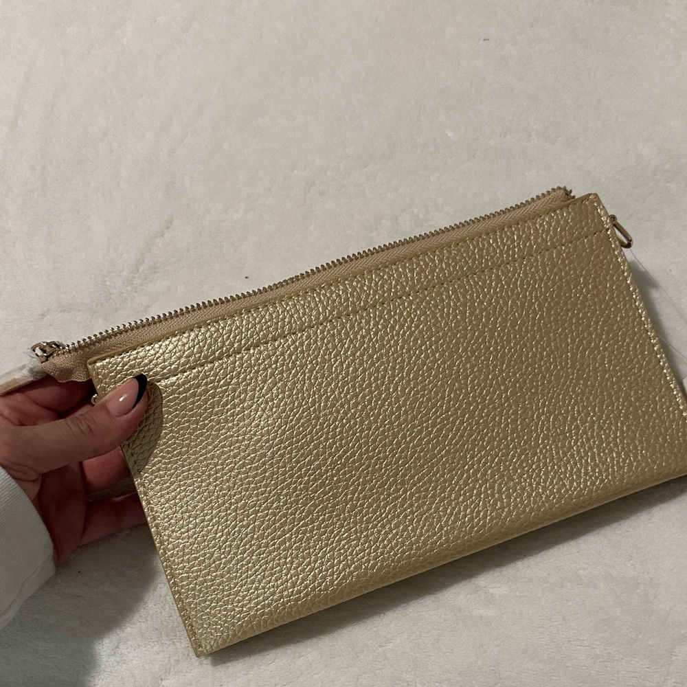 Elegant Gold Clutch Bag